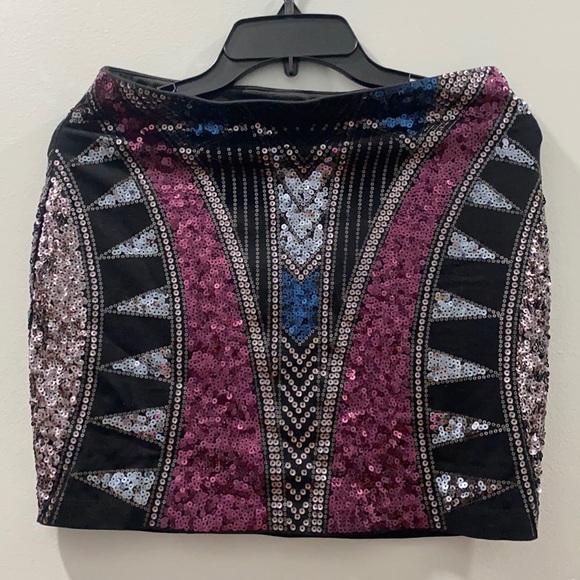Express Dresses & Skirts - Express Sequins MIni Skirt . Very good condition. Size S.
